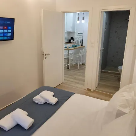 Acropolis Thisio 2 Bedrooms 2 Bathrooms Apartment *