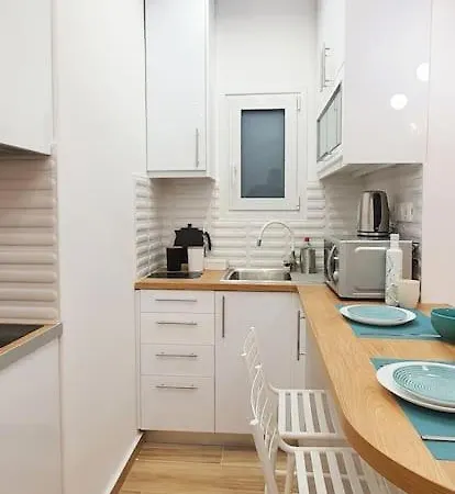 Acropolis Thisio 2 Bedrooms 2 Bathrooms *