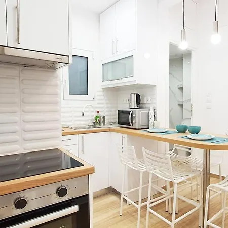 Acropolis Thisio 2 Bedrooms 2 Bathrooms Apartment